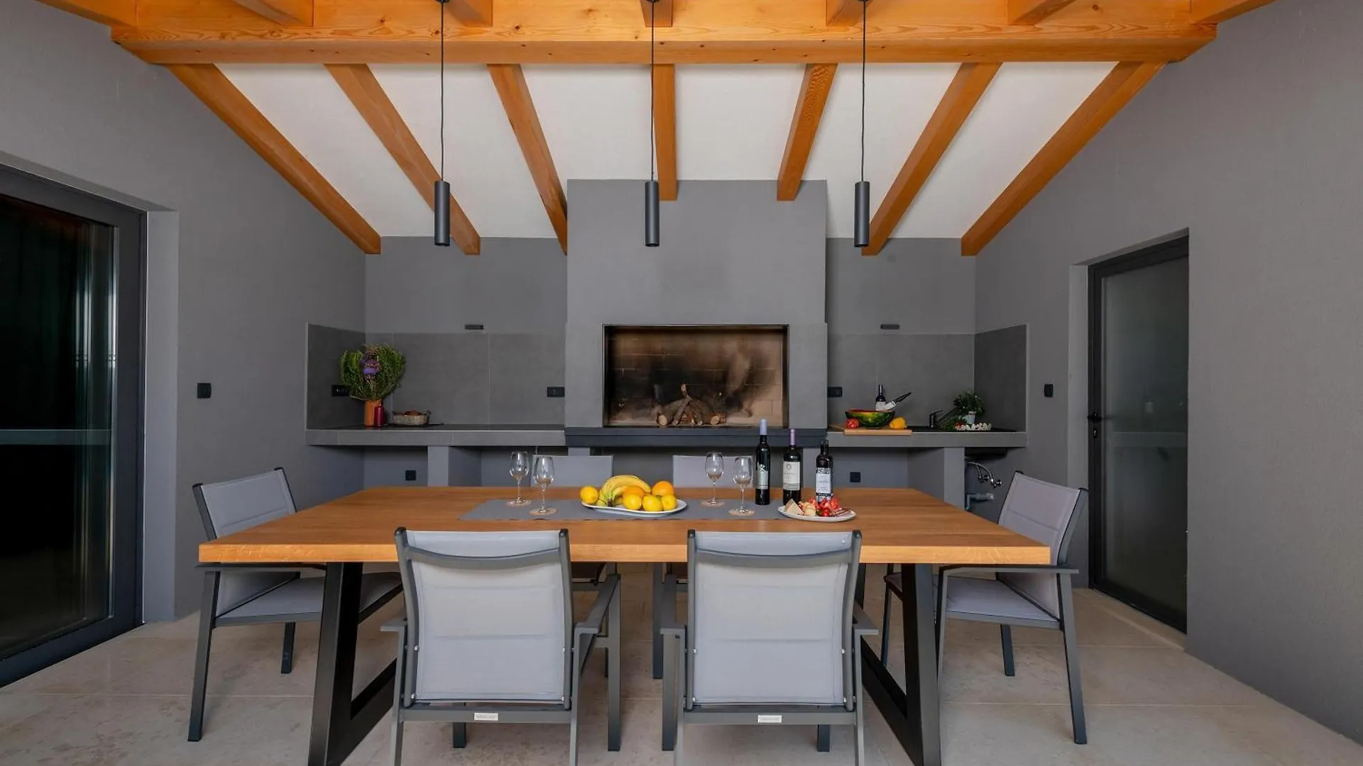 Villa Marichi An Countryside Retreat With Pool And Sauna Veli Turini
